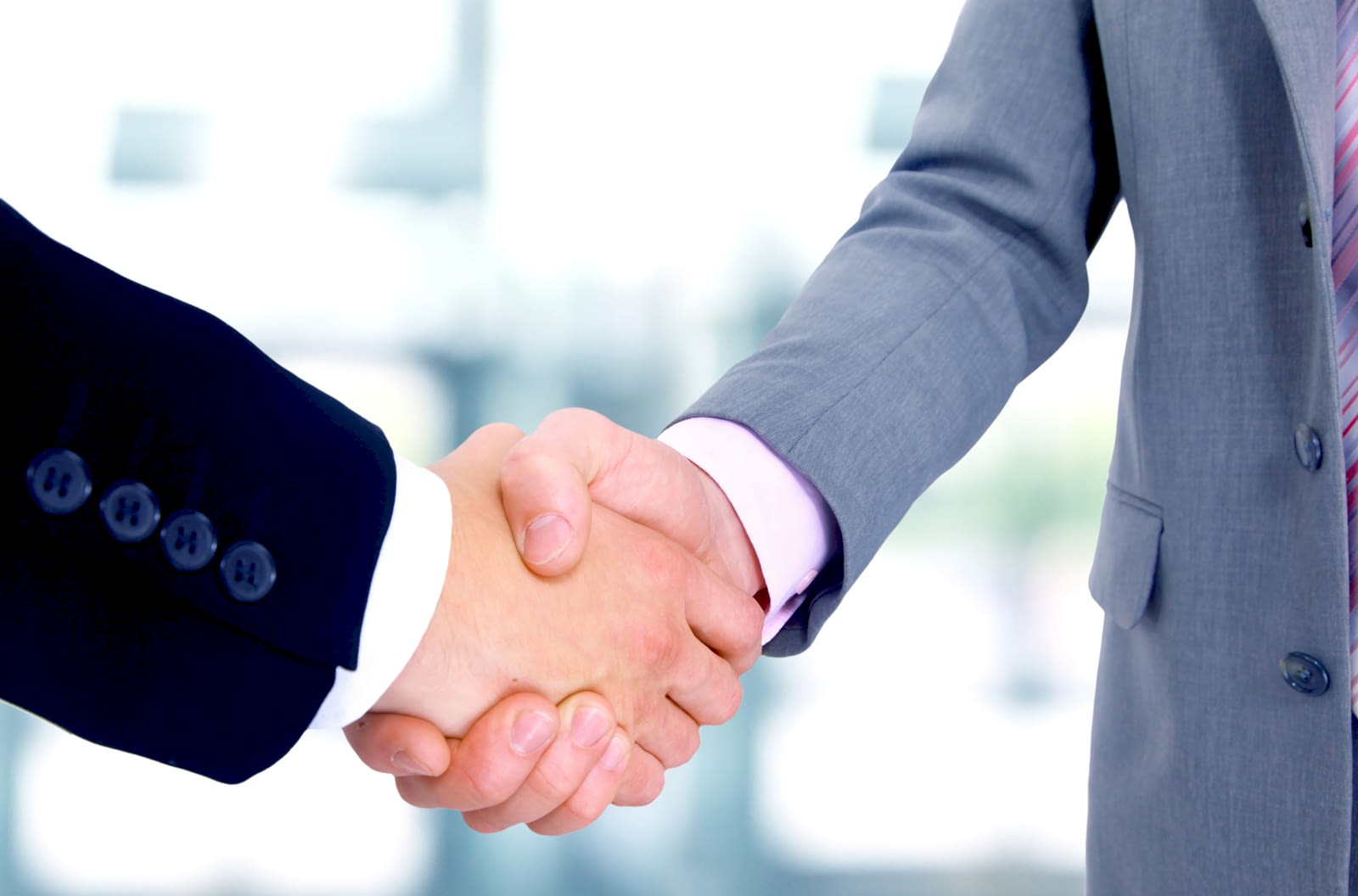 Фото рукопожатия