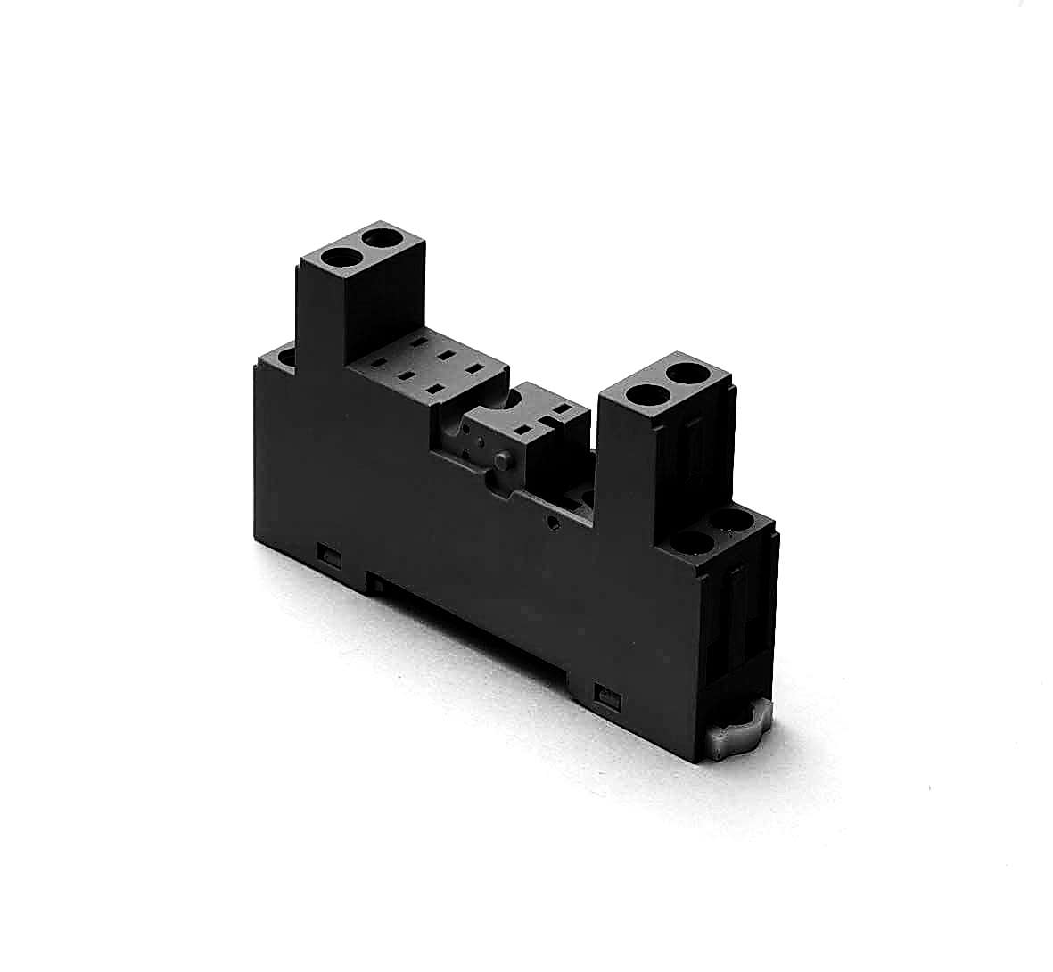 Изображение Finder Розетка с винтовыми клеммами (с зажимной клетью) для реле 40.51, 40.52, 40.61, 40.62; применяются модули 99.80; в комплекте пластиковая клипса